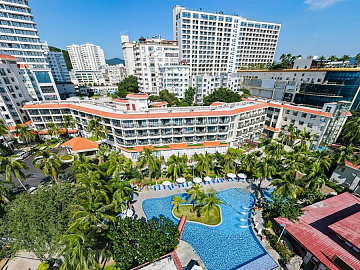 SOUTH CHINA 4 *